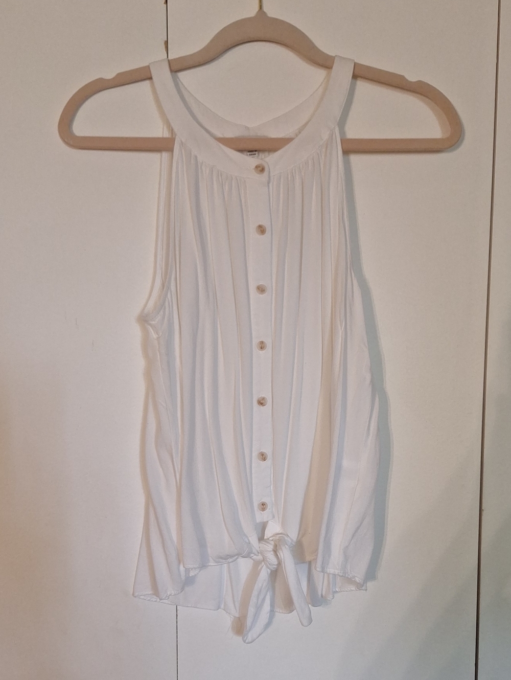 Rose & Olive White Button-Front Tie-Hem Camisole